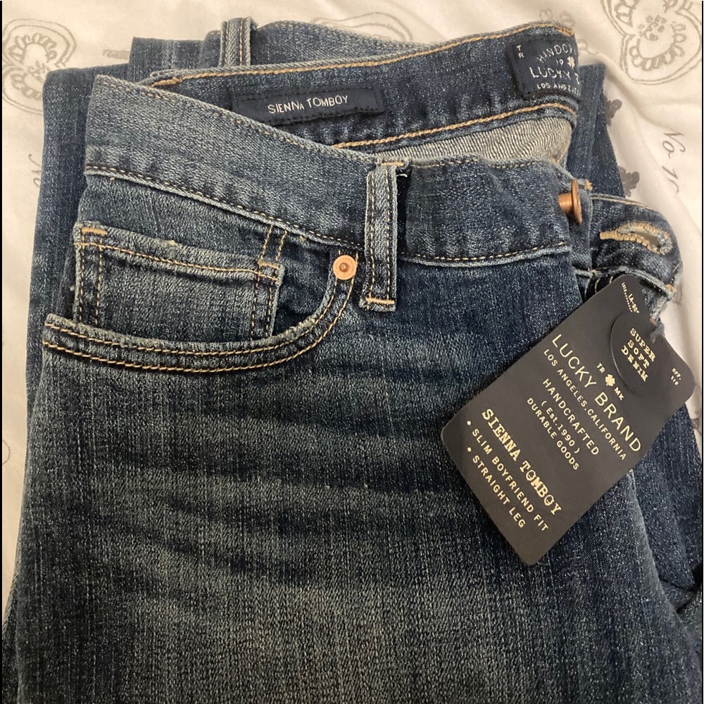 Lucky Brand Sienna Tomboy Jean Size 2/26